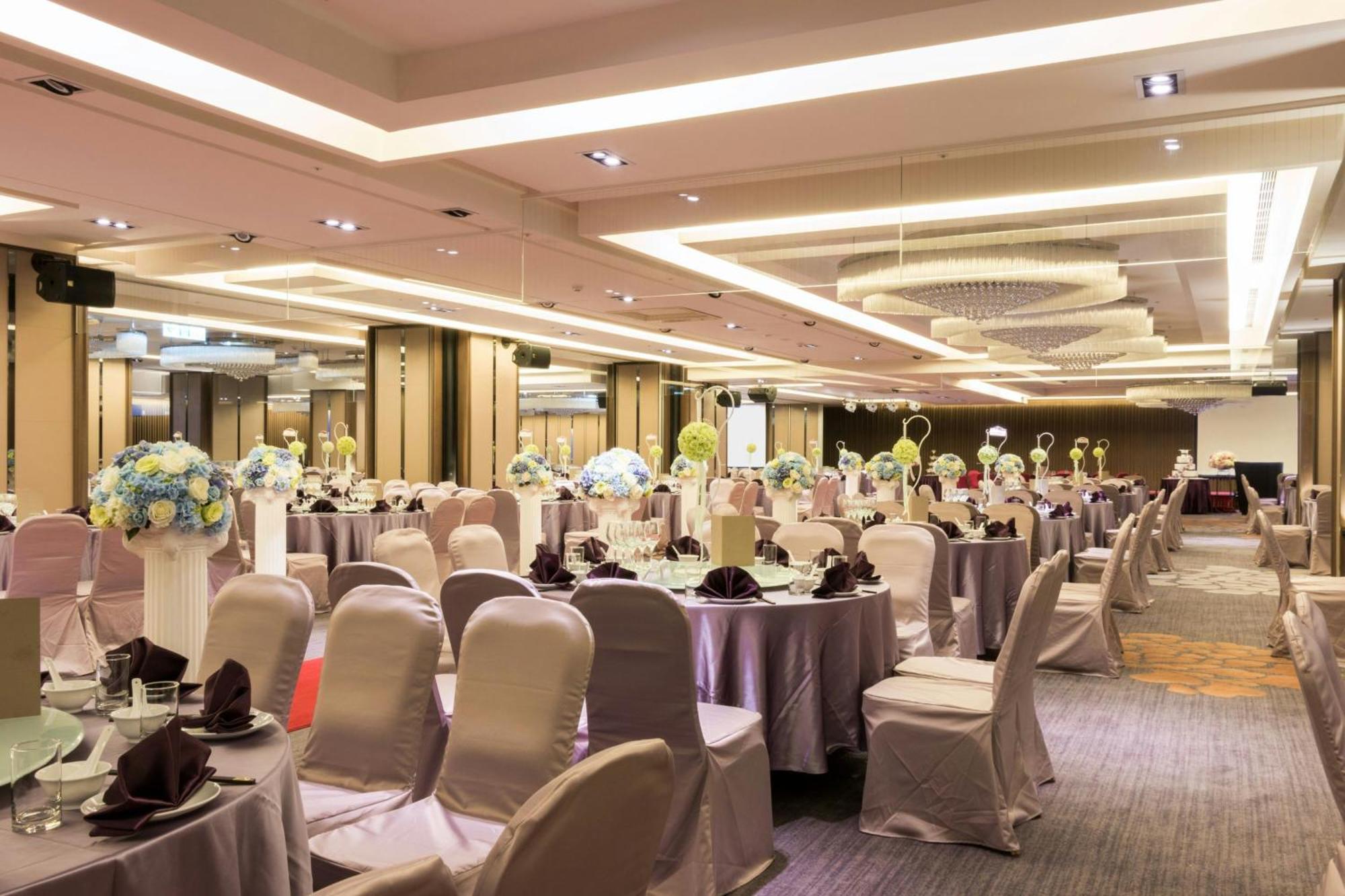 Sheraton Taitung Hotel Экстерьер фото The ballroom of the hotel